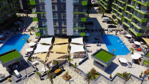 Sun & Fun Apartment In Alezzi Spa Pools Resort