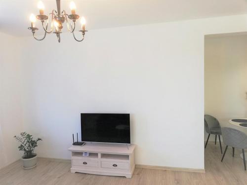 Aqua Blue Apartment Mamaia