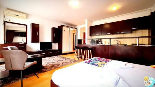 Apartamento Dor de Mare - Studio Madeira Mamaia 300 M From The Beach!