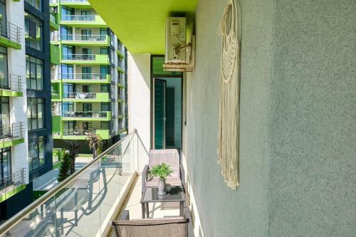 Blue Bamboo Apartment Alezzi Spa Pools Parking