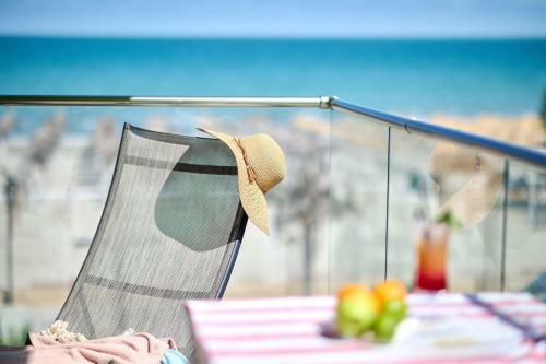 Beachfront Sea View Apartment Alezzi Spa Pools Beach Resort