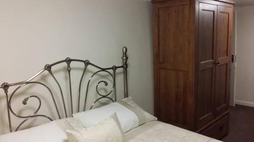 Hostal Roosecote Guest House