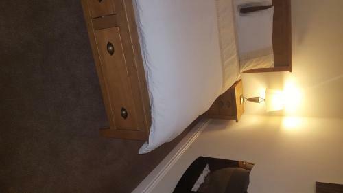 Hostal Roosecote Guest House