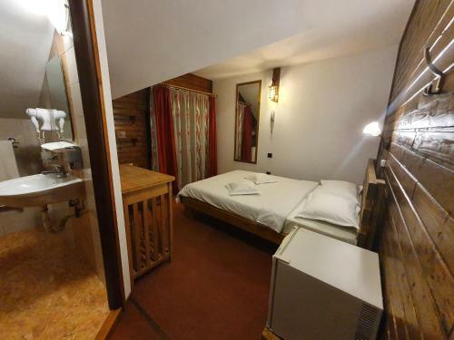 Hostal Pensiunea Melinda