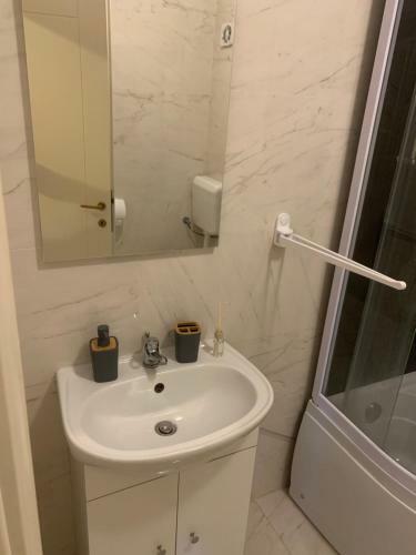 Apartamento Ploiesti Home3