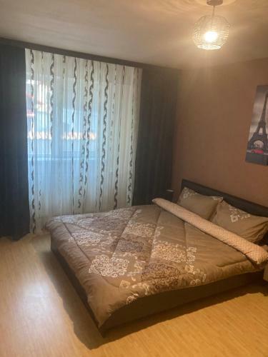 Apartamento Ploiesti Home4