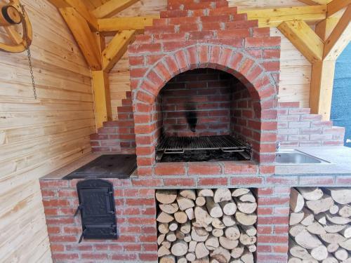 Bear's Lair Chalet