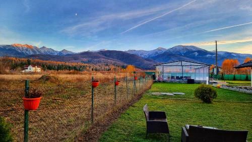 Cabana Supporter -supporter Chalet