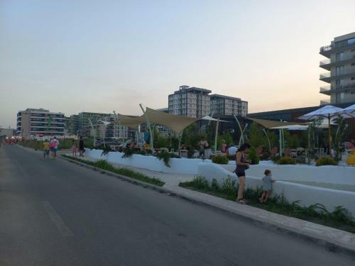 Wwa Garden Apartments
