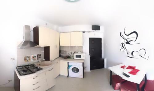 Apartament Black Sea Mirage Navodari, Card Vacanta