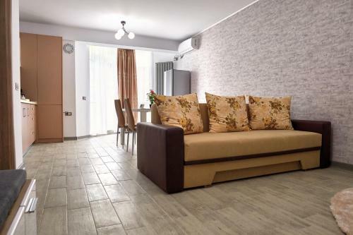 Sunny Apartments Alezzi Beach Resort