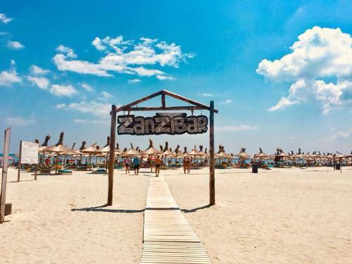 Sunny Apartments Alezzi Beach Resort