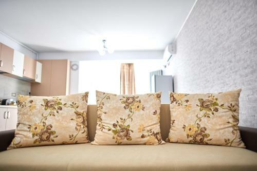 Sunny Apartments Alezzi Beach Resort