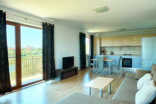 Brk Apartments
