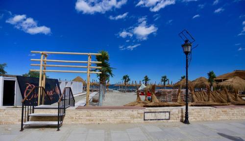 Apartamento Selena Onix Blue Mamaia 1