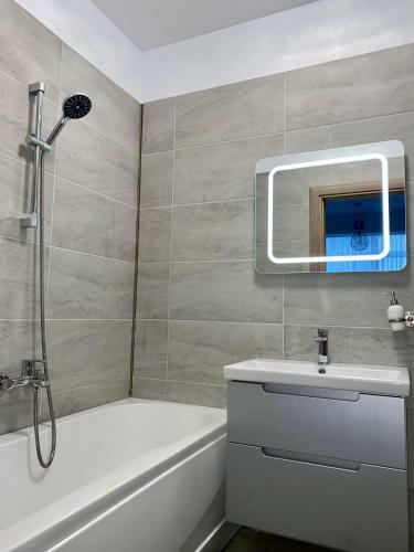 Iako Premium Apartament- Alezzi Beach