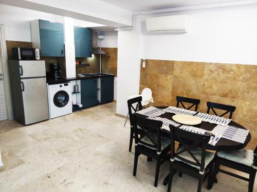 Wave 2 Promenada Beny Apartment