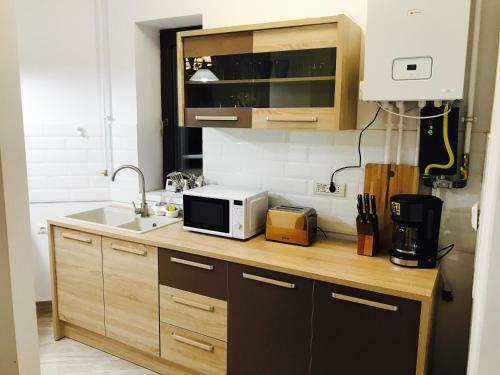 Hostal Breeze Villa Mamaia Nord