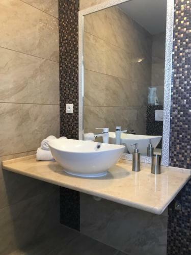 Hostal Breeze Villa Mamaia Nord