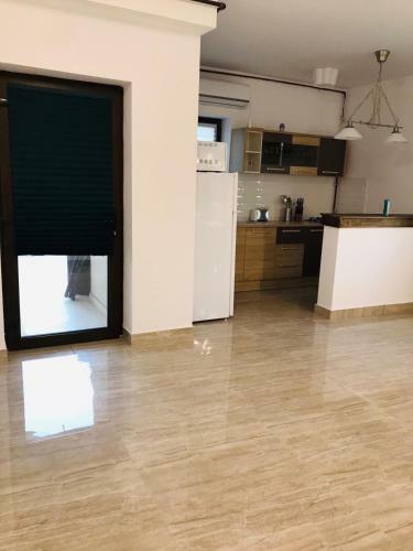 Hostal Breeze Villa Mamaia Nord