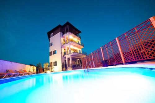 Hostal Breeze Villa Mamaia Nord