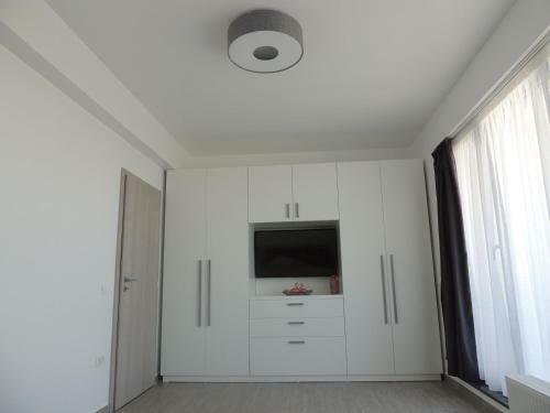 Millberry Beach Apartments