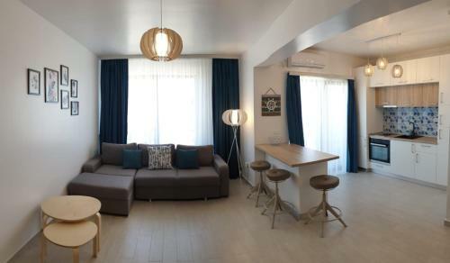 Millberry Beach Apartments