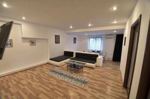 Apartament 4 Camere Mamaia Nord