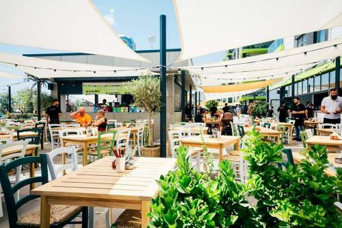 Green Apartment Spa N Pool Alezzi Beach Resort