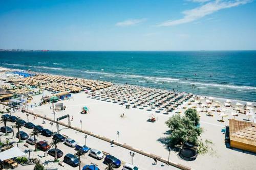 Green Apartment Spa N Pool Alezzi Beach Resort
