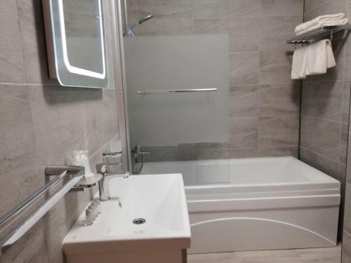 Umi Apartment Alezzi Resort