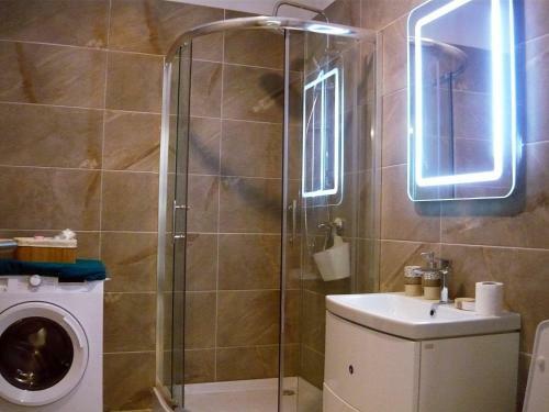 Apartament Blue Sky Alezzi