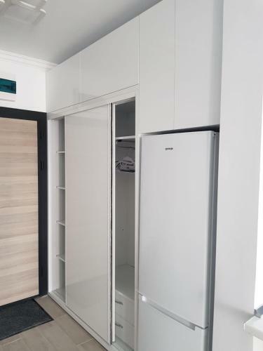 Apartament Blue Sky Alezzi