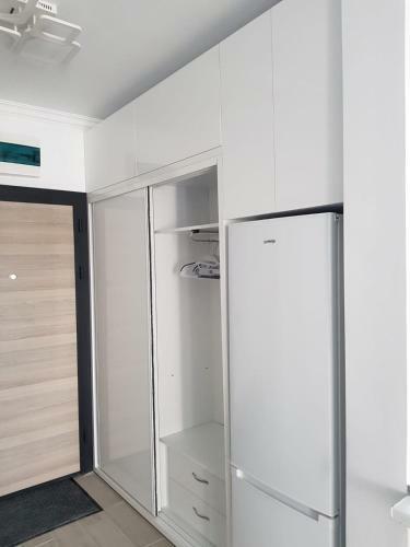 Apartament Blue Sky Alezzi
