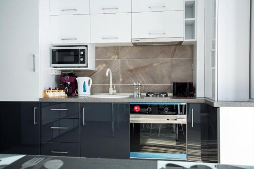 Apartament Alezzi Black&white 3