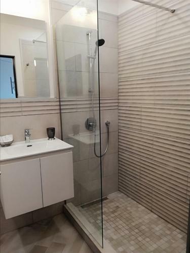 Twin Towers Apartments