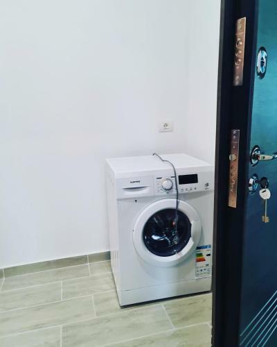 Apartamento Ementi Residence