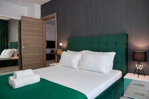 Purple Pearl Apartments Spa N Pool Alezzi Beach Resort