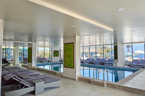 Apartamento 7 Waves Studio By Alezzi Resort