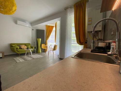 Apartamento Yellow Studio Alezzi Beach Resort