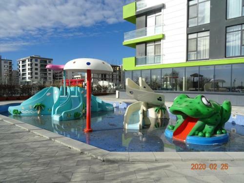 Rusy Apartament-alezzi Beach Resort