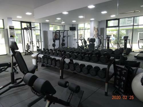 Rusy Apartament-alezzi Beach Resort