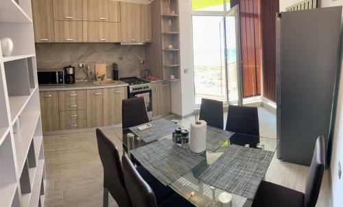 Rusy Apartament-alezzi Beach Resort
