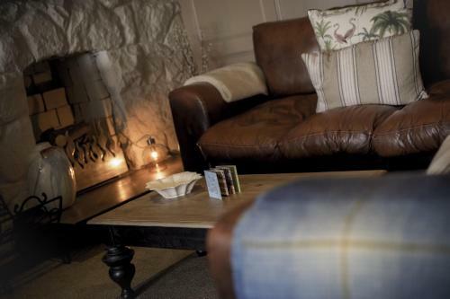 Hostal Shard Riverside