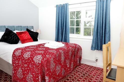 Old Coach House Motel