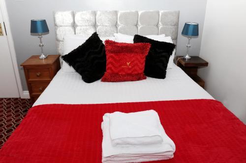 Old Coach House Motel