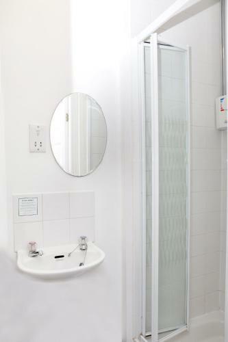 Old Coach House Motel