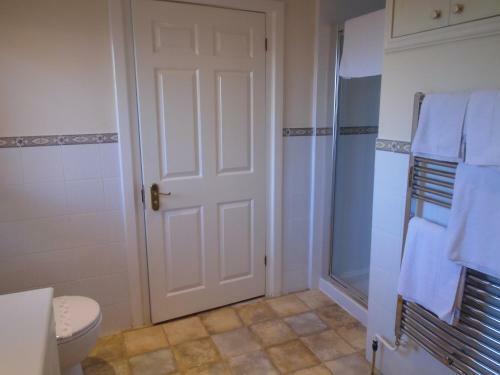 Trumbles Gatwick B&B