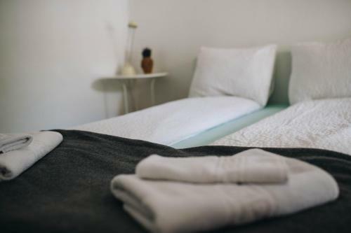 Paula Apartment & Rooms