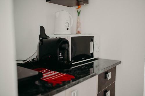 Paula Apartment & Rooms